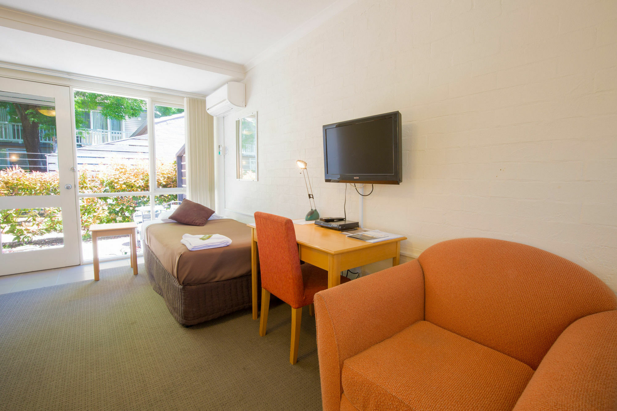 Summer East Apartments 오렌지 외부 사진