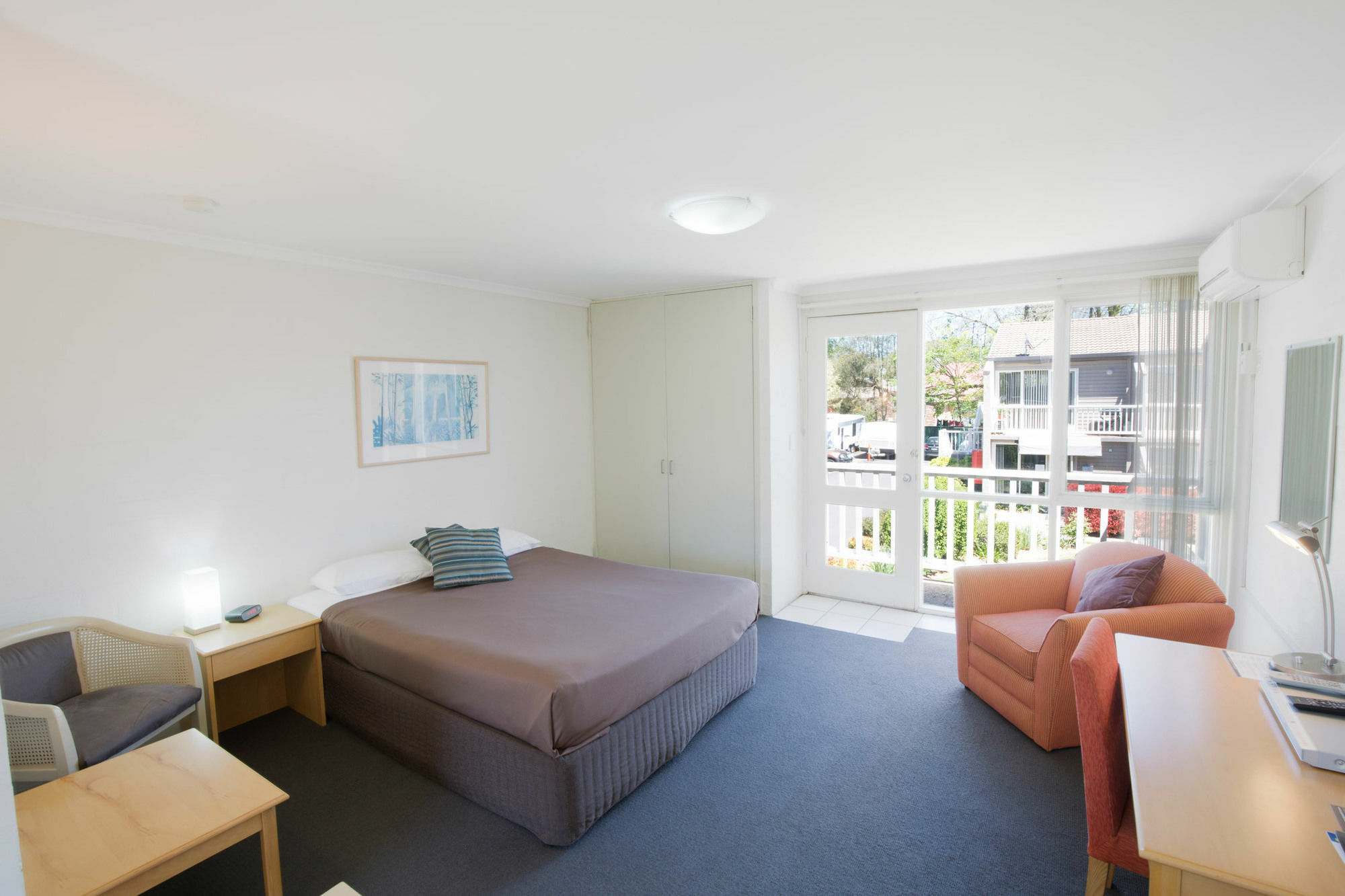 Summer East Apartments 오렌지 외부 사진
